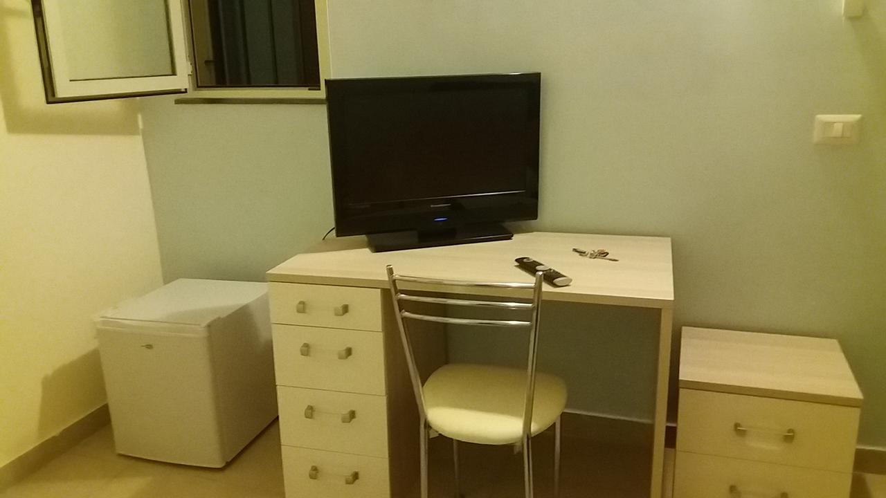 Dante Rooms Катанія Екстер'єр фото