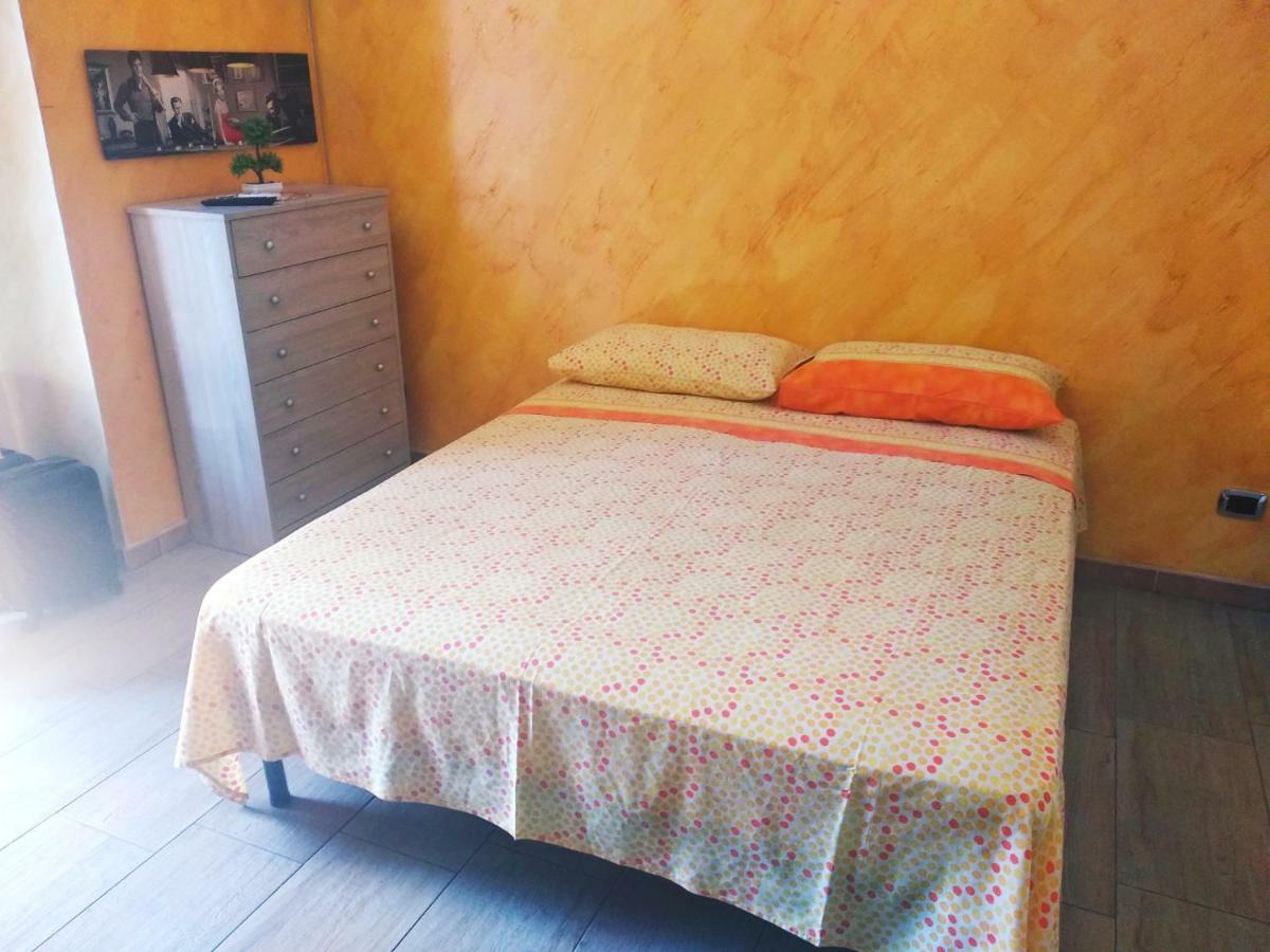 Dante Rooms Катанія Екстер'єр фото
